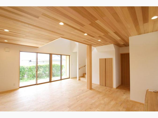 家族の成長を刻む家 松本市の施工例 株 木族の家 ココスマ注文住宅 長野県の新築一戸建て 家族の成長を刻む家 松本市の施工例 株 木族の家 ココスマ注文住宅 長野県の新築一戸建て